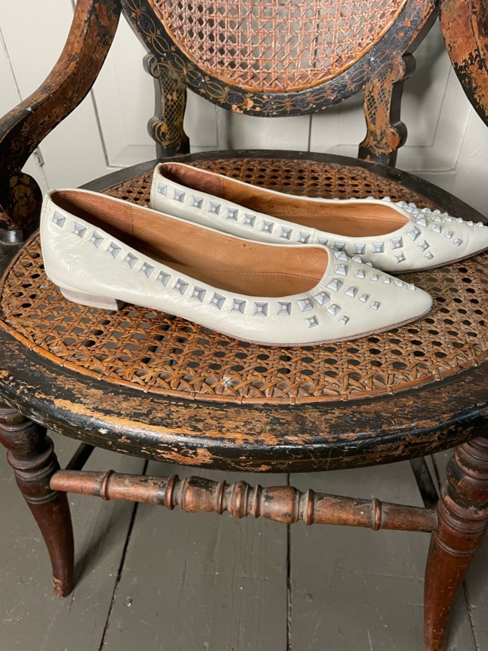 Frye Ivory Leather Pointed-Toe Studded Flats - Picture 2 of 6